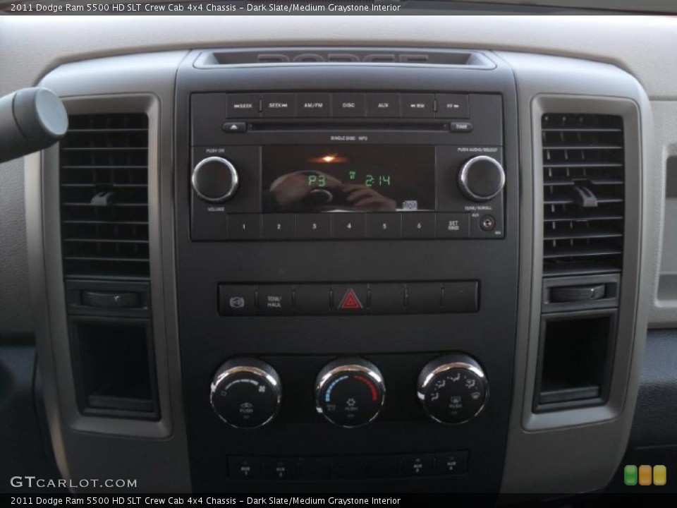 Dark Slate/Medium Graystone Interior Controls for the 2011 Dodge Ram 5500 HD SLT Crew Cab 4x4 Chassis #44990838