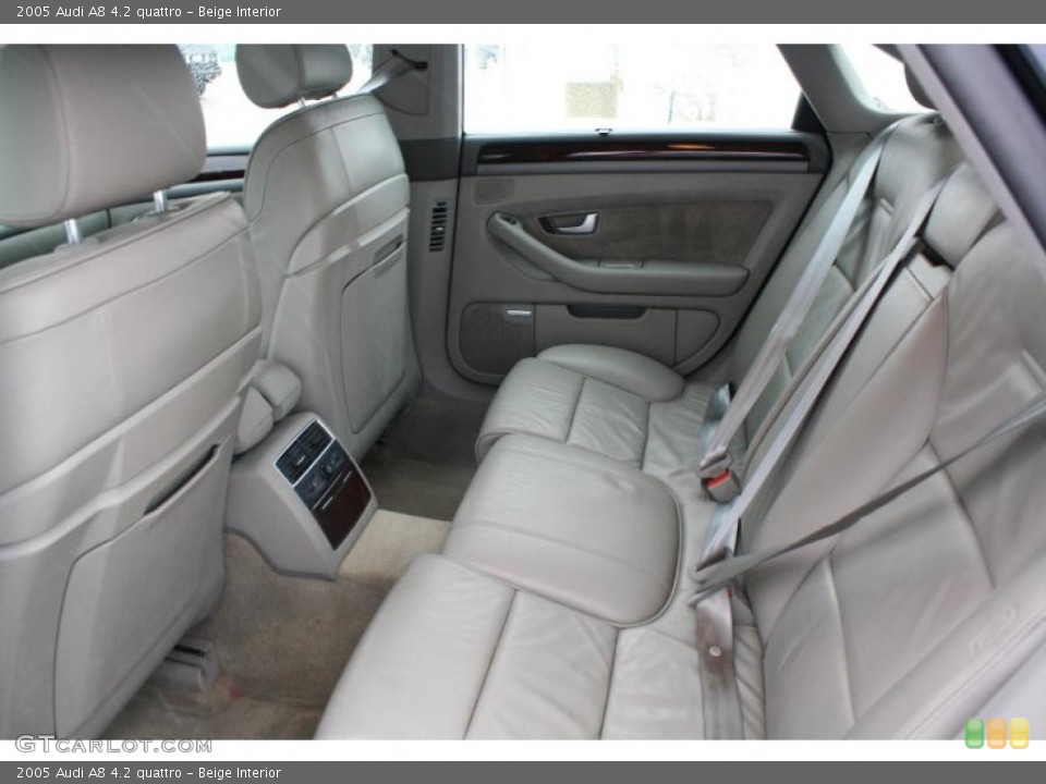 Beige Interior Photo for the 2005 Audi A8 4.2 quattro #44991690