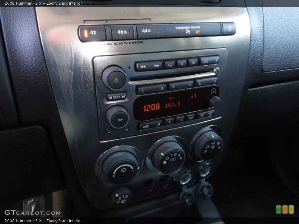 Ebony Black Interior Controls for the 2008 Hummer H3 X #44996114