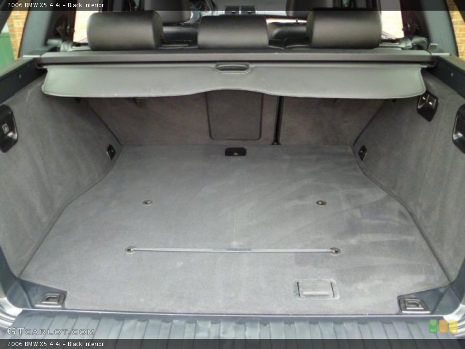 Black Interior Trunk for the 2006 BMW X5 4.4i #45000038