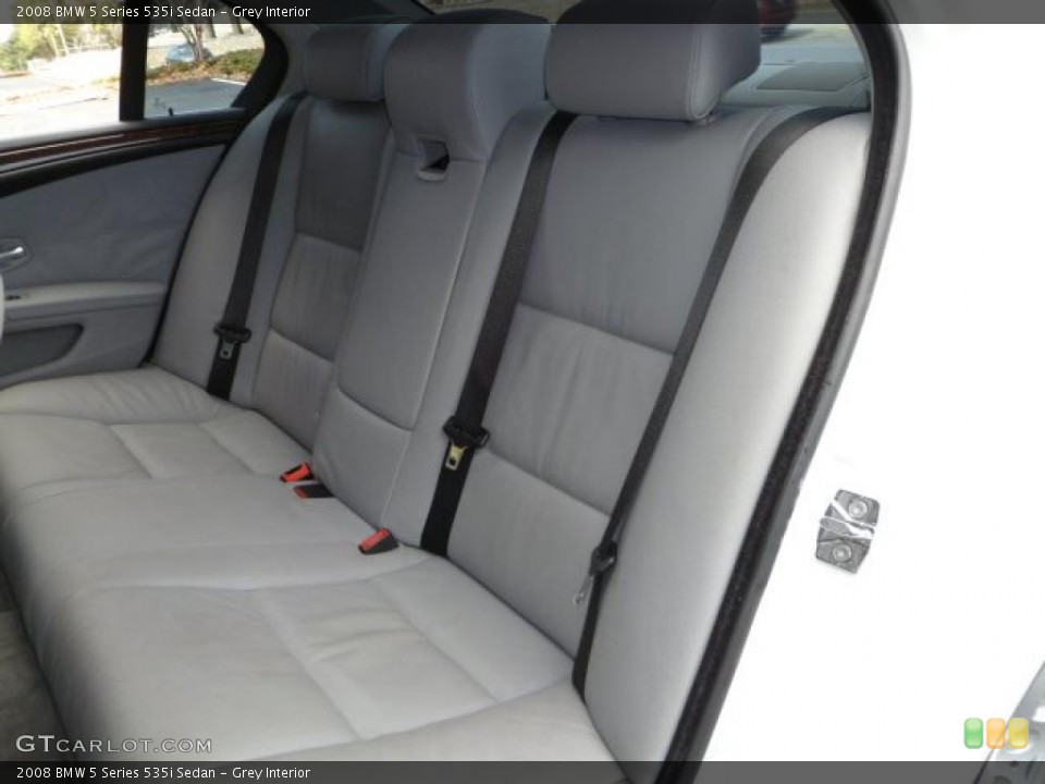 Grey Interior Photo for the 2008 BMW 5 Series 535i Sedan #45000534