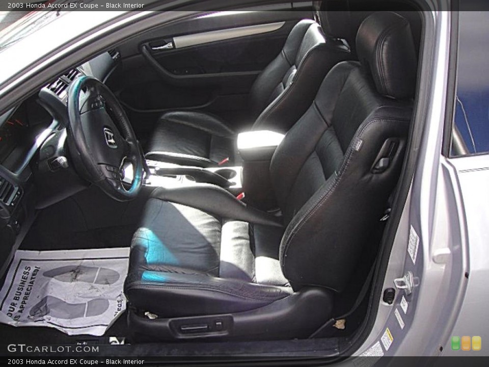 Black Interior Photo for the 2003 Honda Accord EX Coupe #45002436