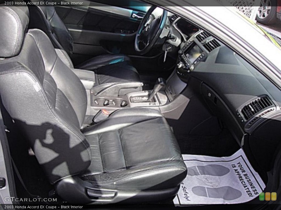 Black Interior Photo for the 2003 Honda Accord EX Coupe #45002448