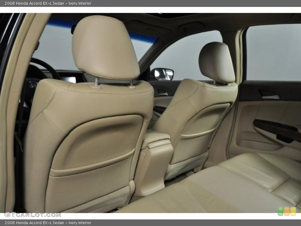 Ivory Interior Photo for the 2008 Honda Accord EX-L Sedan #45007196