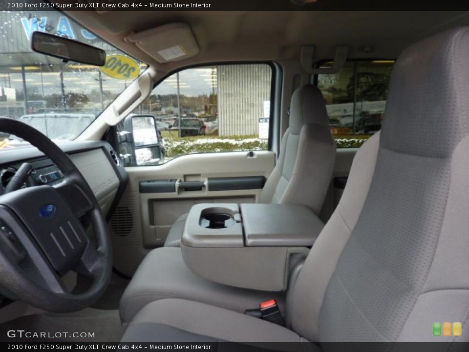 Medium Stone Interior Photo for the 2010 Ford F250 Super Duty XLT Crew Cab 4x4 #45008805