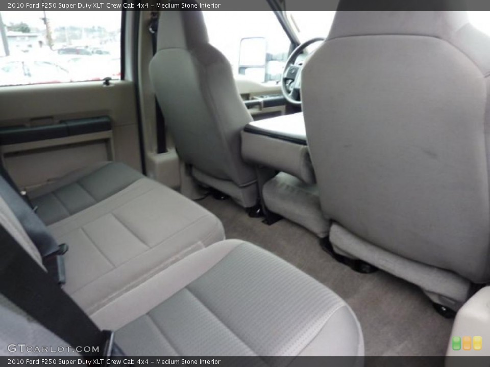Medium Stone Interior Photo for the 2010 Ford F250 Super Duty XLT Crew Cab 4x4 #45008841
