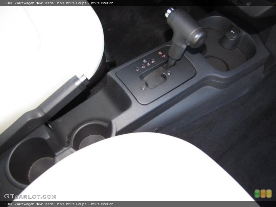 White Interior Transmission for the 2008 Volkswagen New Beetle Triple White Coupe #45016270