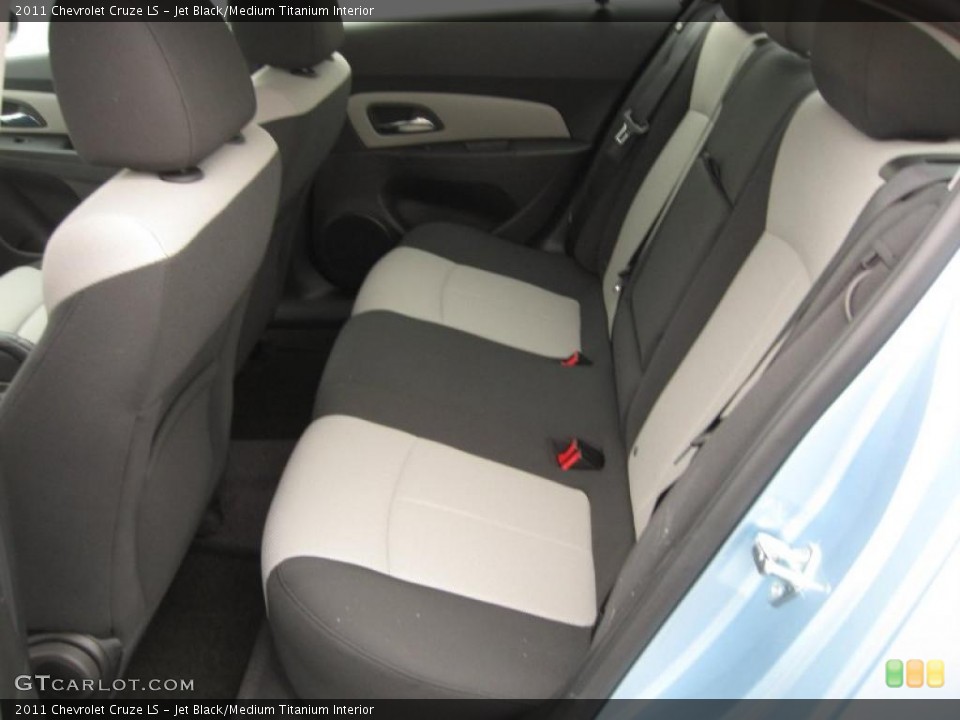 Jet Black/Medium Titanium Interior Photo for the 2011 Chevrolet Cruze LS #45017640
