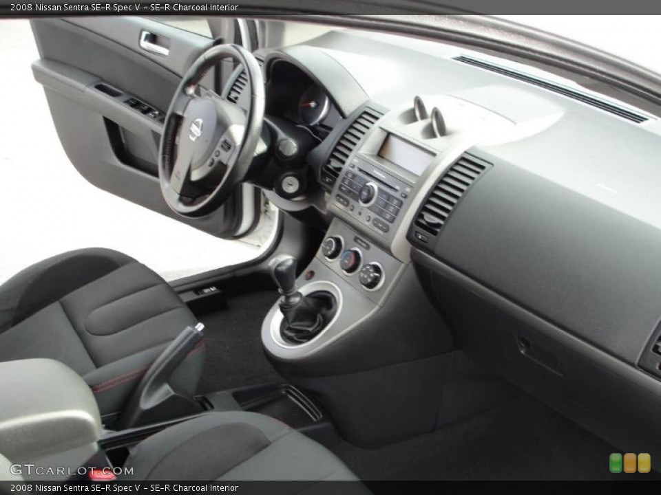 SE-R Charcoal Interior Photo for the 2008 Nissan Sentra SE-R Spec V #45023233