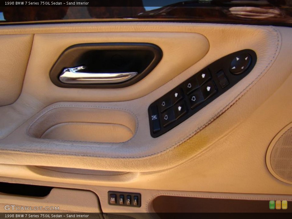 Sand Interior Controls for the 1998 BMW 7 Series 750iL Sedan #45023297