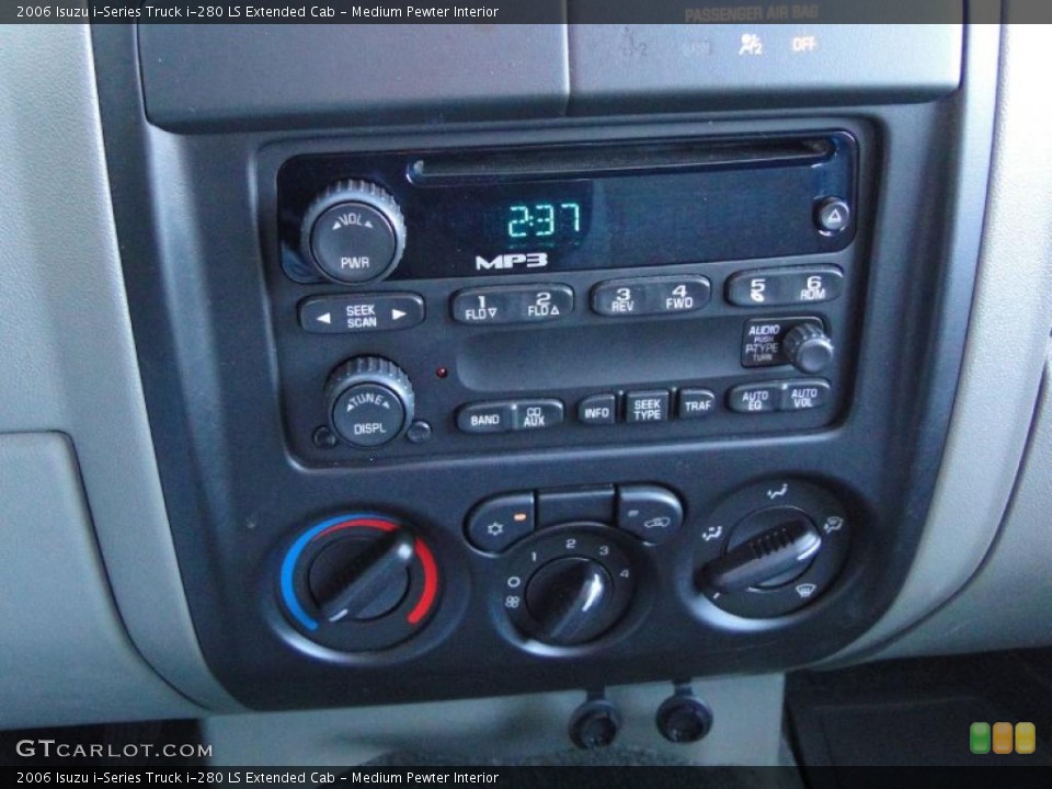 Medium Pewter Interior Controls for the 2006 Isuzu i-Series Truck i-280 LS Extended Cab #45027225