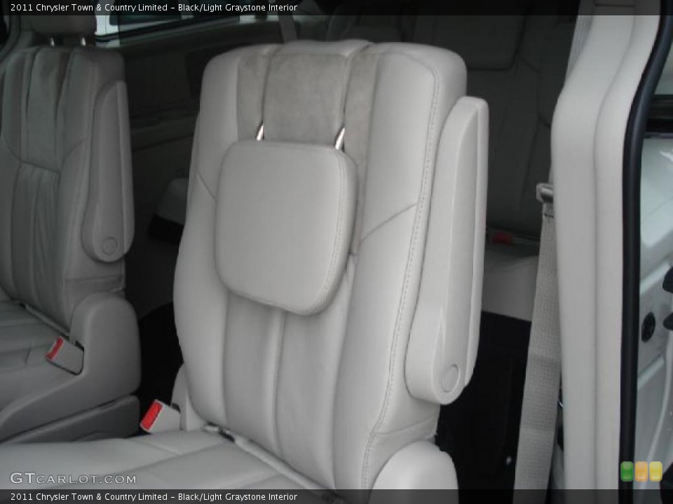 Black/Light Graystone Interior Photo for the 2011 Chrysler Town & Country Limited #45029045