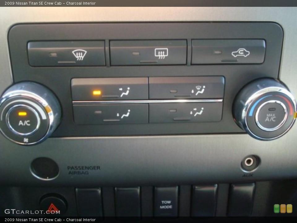 Charcoal Interior Controls for the 2009 Nissan Titan SE Crew Cab #45036237