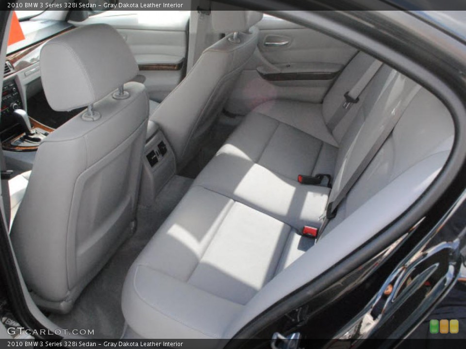 Gray Dakota Leather Interior Photo for the 2010 BMW 3 Series 328i Sedan #45036925