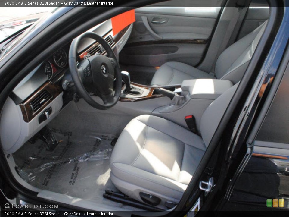 Gray Dakota Leather Interior Photo for the 2010 BMW 3 Series 328i Sedan #45036957