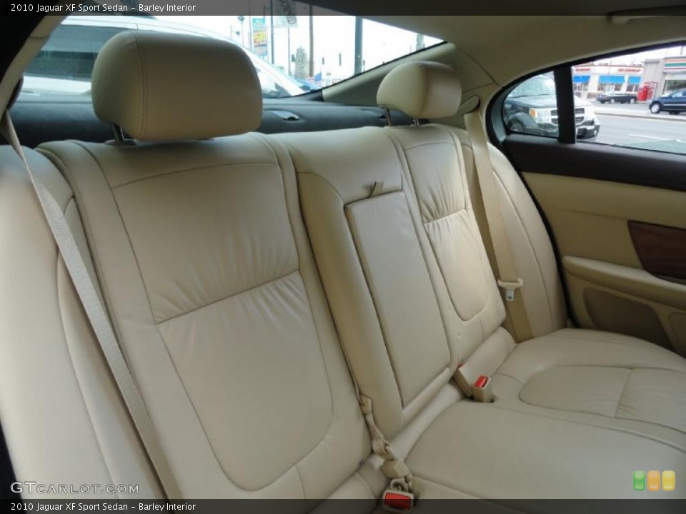 Barley Interior Photo for the 2010 Jaguar XF Sport Sedan #45050633