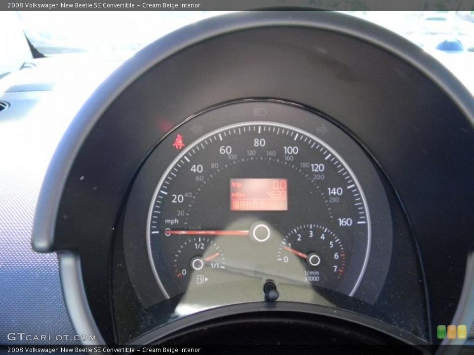 Cream Beige Interior Gauges for the 2008 Volkswagen New Beetle SE Convertible #45066513