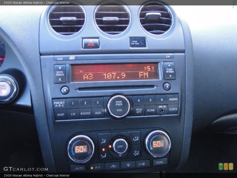 Charcoal Interior Controls for the 2009 Nissan Altima Hybrid #45072542