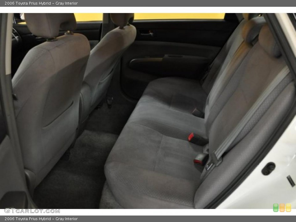 Gray Interior Photo for the 2006 Toyota Prius Hybrid #45085809