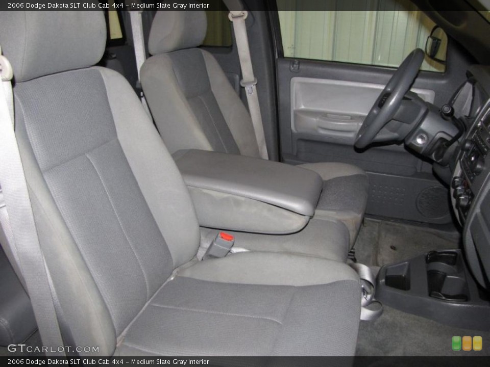 Medium Slate Gray Interior Photo for the 2006 Dodge Dakota SLT Club Cab 4x4 #45094745