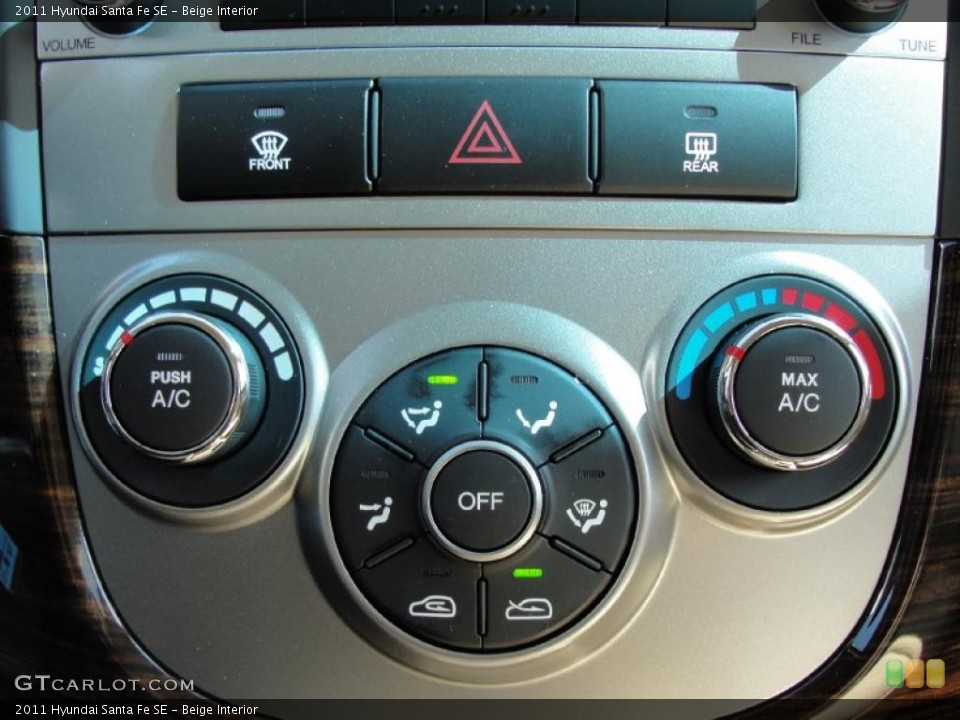 Beige Interior Controls for the 2011 Hyundai Santa Fe SE #45097506