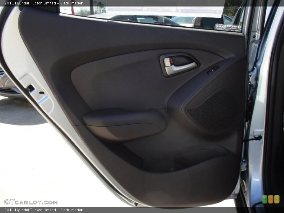 Black Interior Door Panel for the 2011 Hyundai Tucson Limited #45098642
