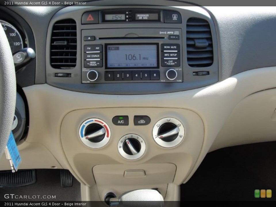 Beige Interior Controls for the 2011 Hyundai Accent GLS 4 Door #45100946
