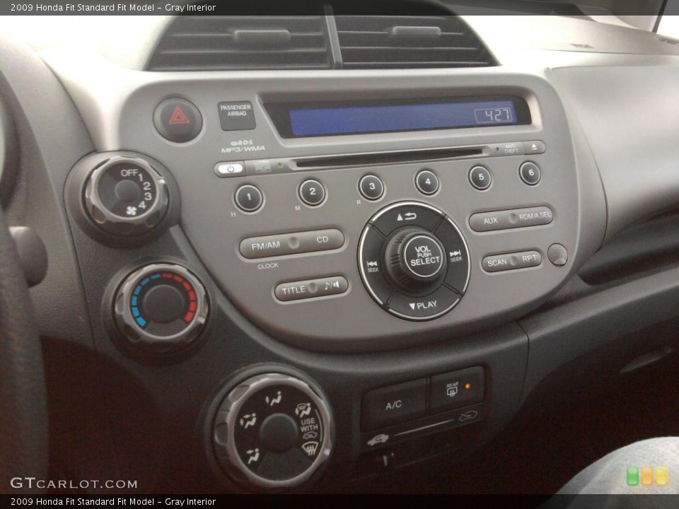 Gray Interior Controls for the 2009 Honda Fit  #45107138