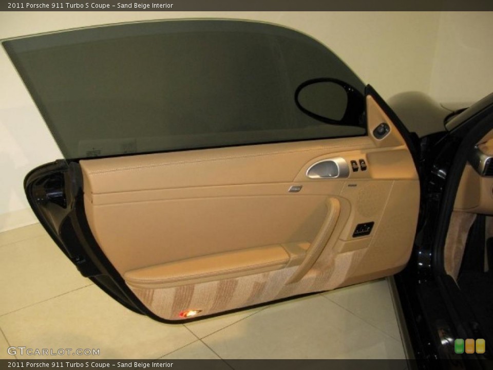 Sand Beige Interior Door Panel for the 2011 Porsche 911 Turbo S Coupe #45107308