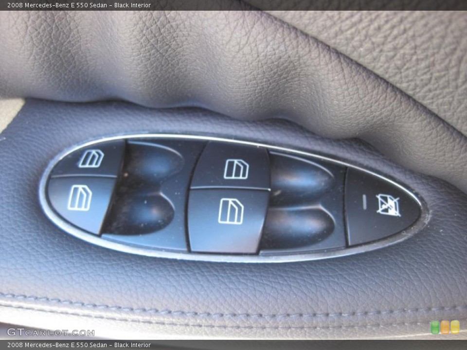 Black Interior Controls for the 2008 Mercedes-Benz E 550 Sedan #45109296