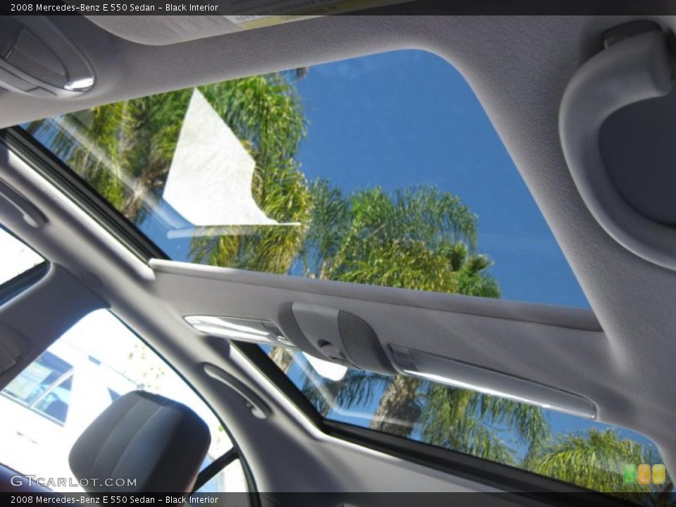 Black Interior Sunroof for the 2008 Mercedes-Benz E 550 Sedan #45109488