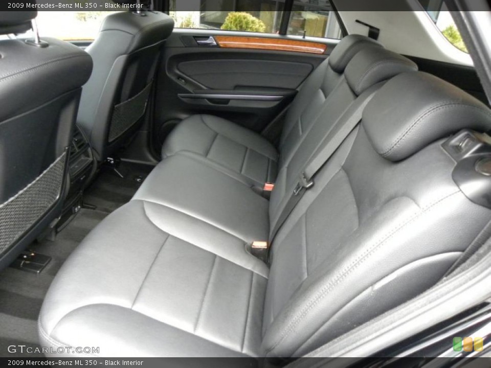 Black Interior Photo for the 2009 Mercedes-Benz ML 350 #45124514