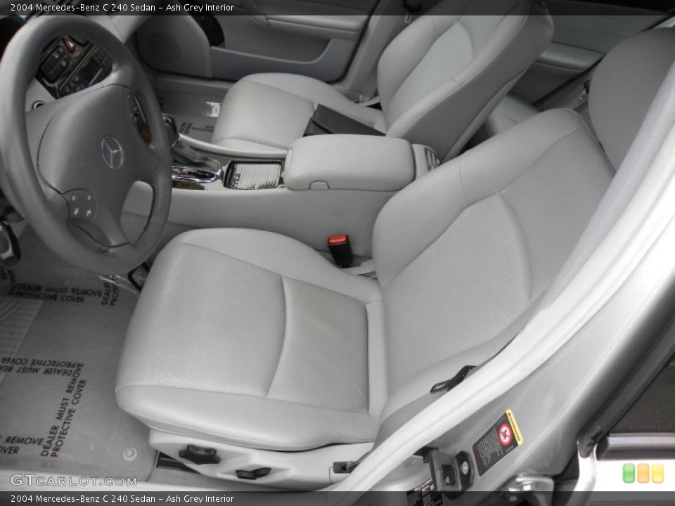 Ash Grey Interior Photo for the 2004 Mercedes-Benz C 240 Sedan #45125570