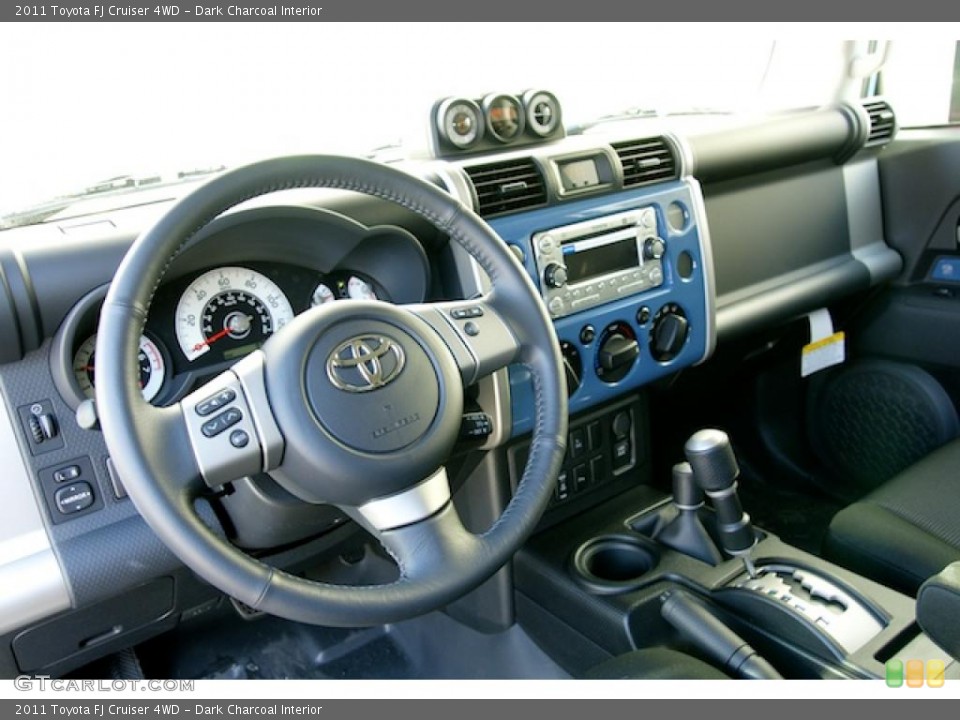 Dark Charcoal Interior Photo for the 2011 Toyota FJ Cruiser 4WD #45125986