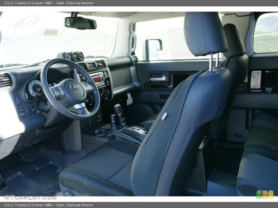 Dark Charcoal Interior Photo for the 2011 Toyota FJ Cruiser 4WD #45126102