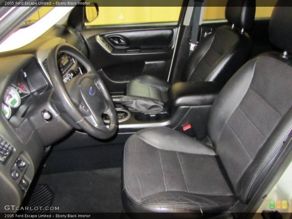 Ebony Black Interior Photo for the 2005 Ford Escape Limited #45126258