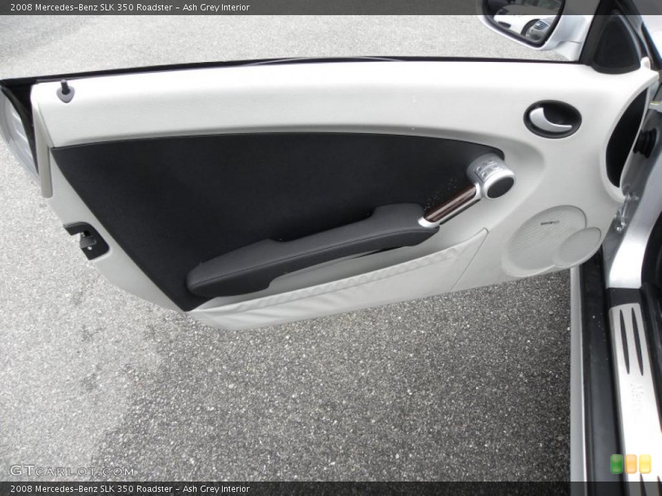 Ash Grey Interior Door Panel for the 2008 Mercedes-Benz SLK 350 Roadster #45127182