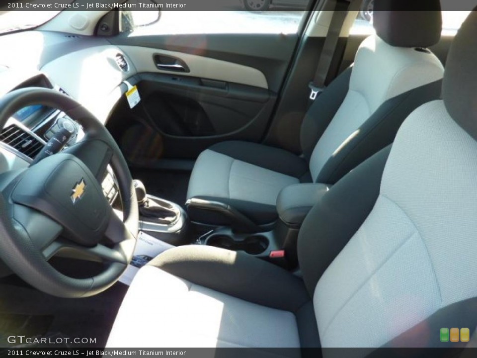 Jet Black/Medium Titanium Interior Photo for the 2011 Chevrolet Cruze LS #45129422