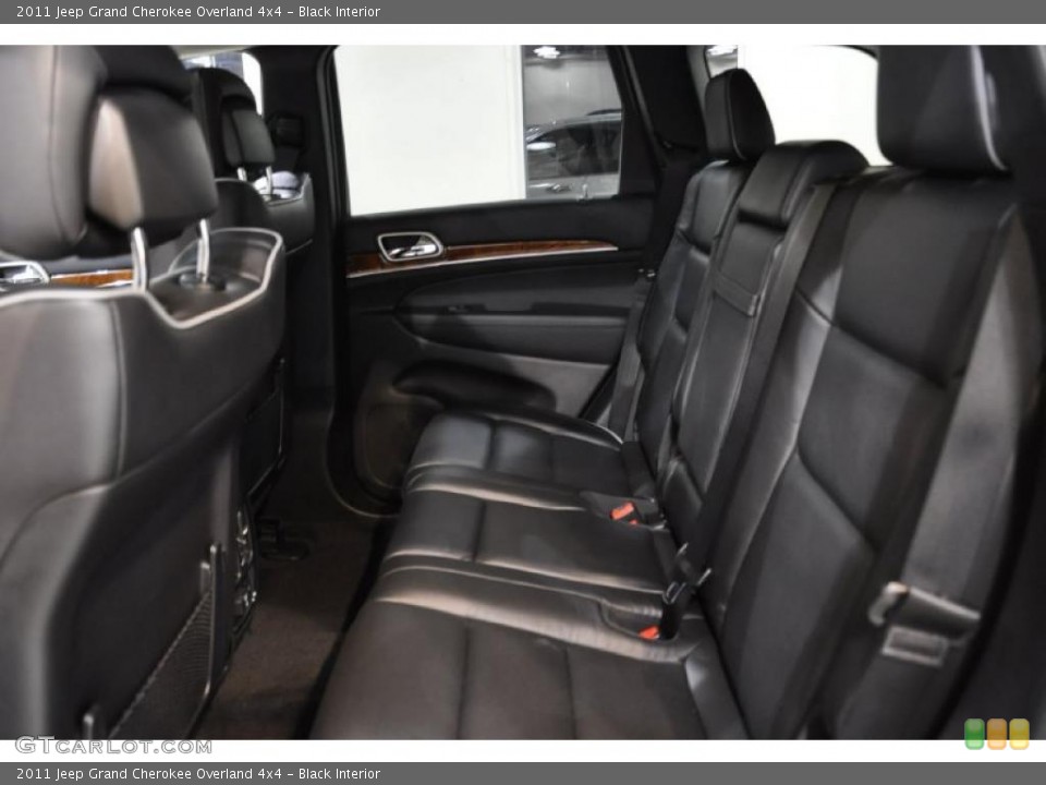 Black Interior Photo for the 2011 Jeep Grand Cherokee Overland 4x4 #45149057