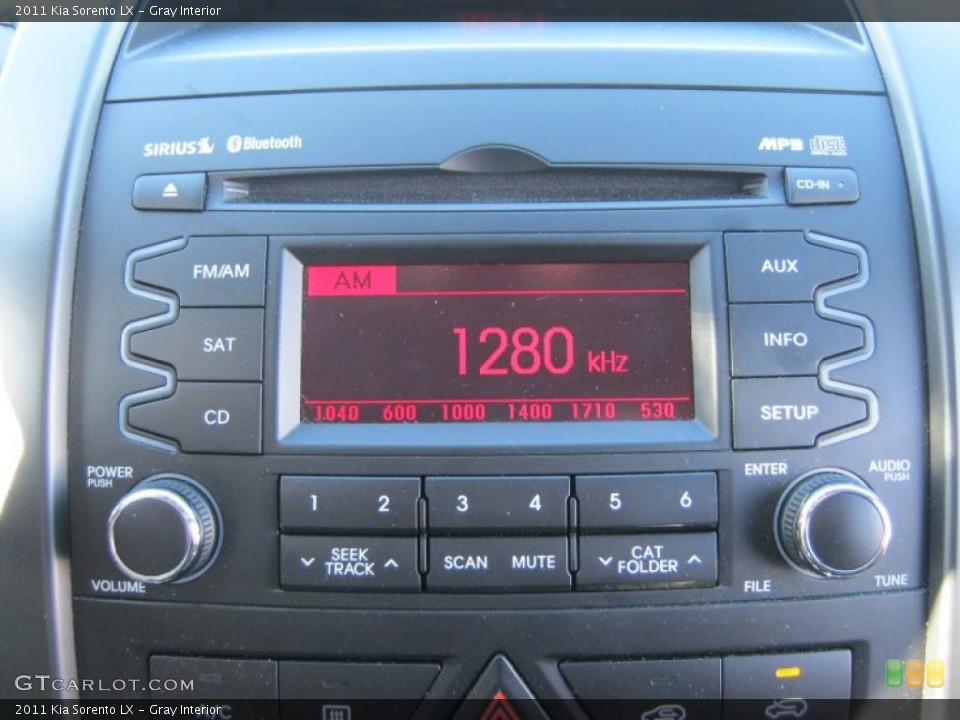Gray Interior Controls for the 2011 Kia Sorento LX #45149891