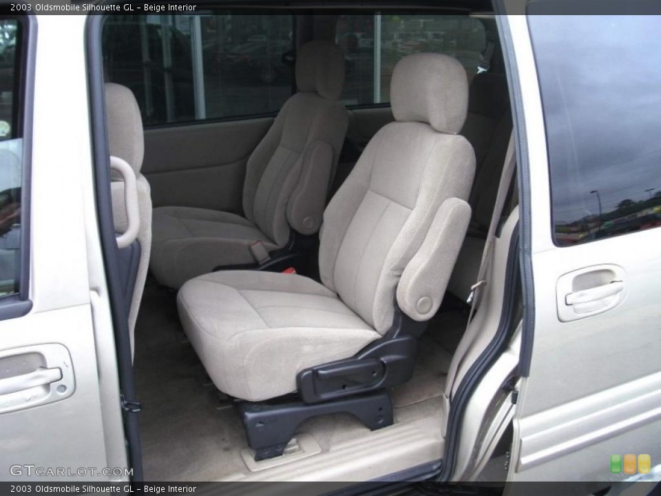 Beige Interior Photo for the 2003 Oldsmobile Silhouette GL #45150755