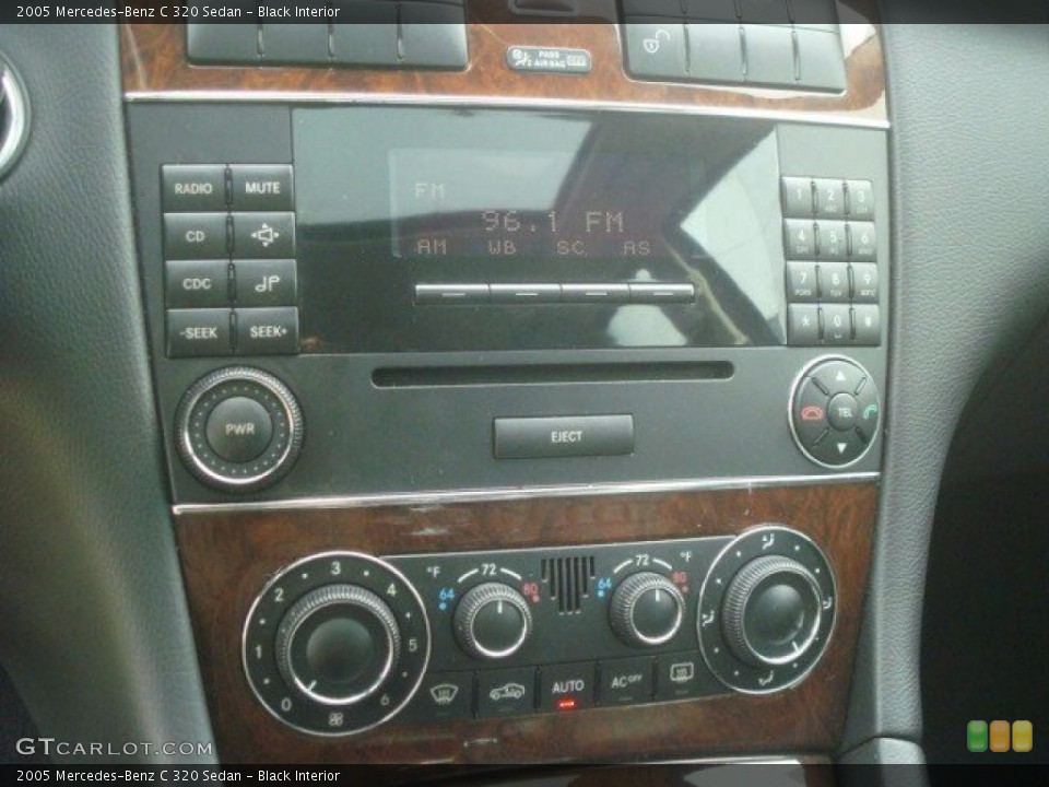 Black Interior Controls for the 2005 Mercedes-Benz C 320 Sedan #45152415