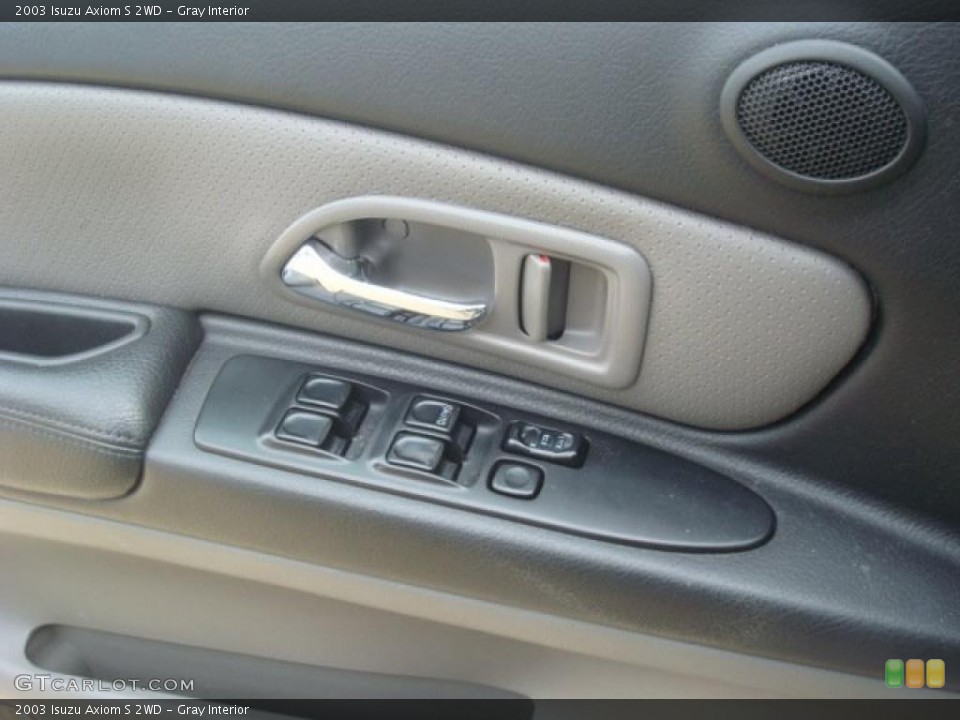 Gray Interior Controls for the 2003 Isuzu Axiom S 2WD #45155237