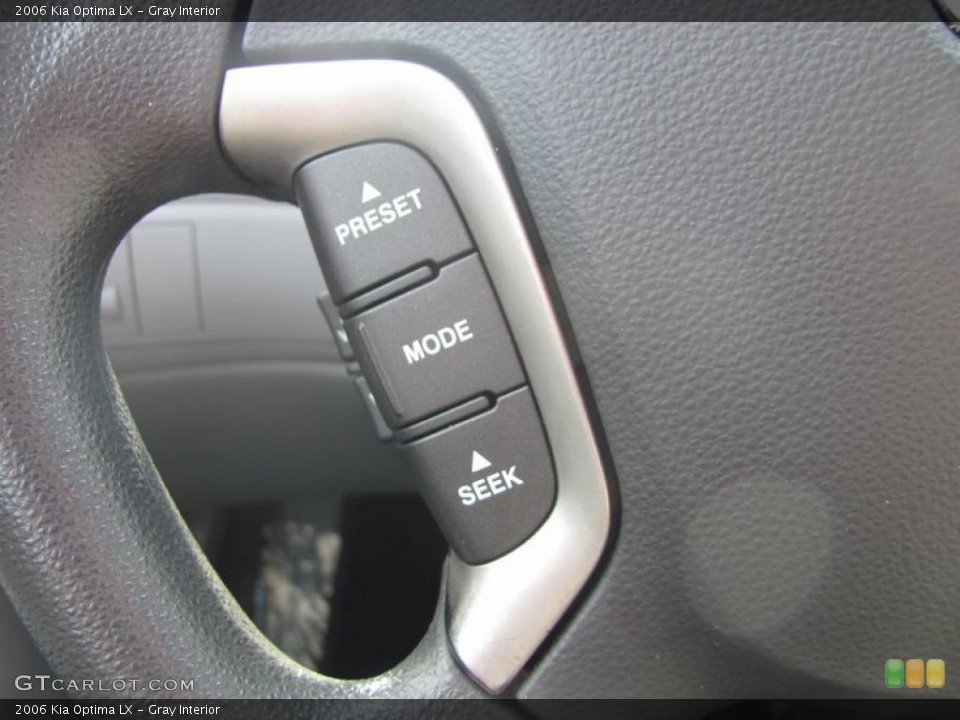 Gray Interior Controls for the 2006 Kia Optima LX #45159200