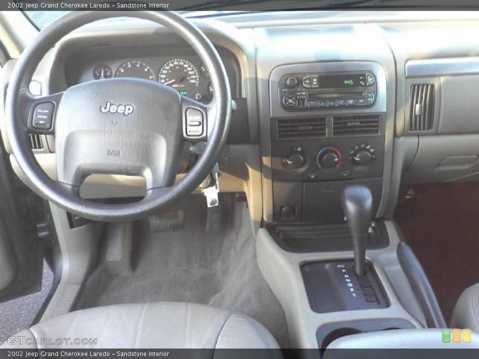Sandstone Interior Dashboard for the 2002 Jeep Grand Cherokee Laredo #45159828