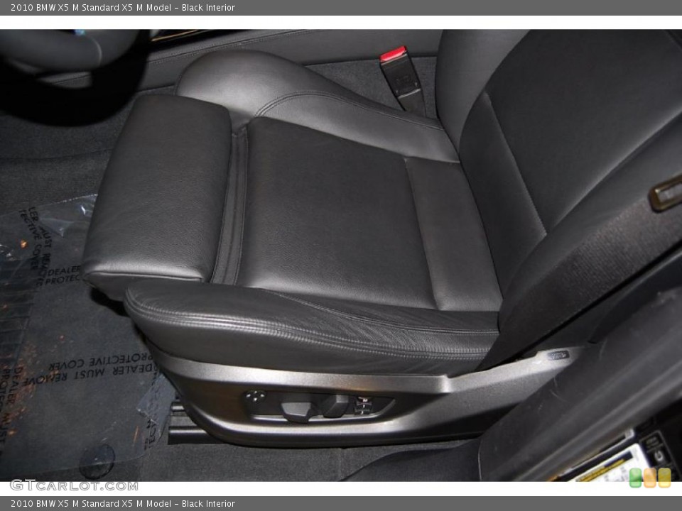 Black Interior Photo for the 2010 BMW X5 M  #45162549