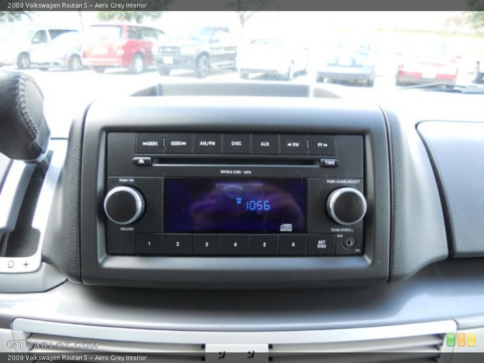 Aero Grey Interior Controls for the 2009 Volkswagen Routan S #45165281