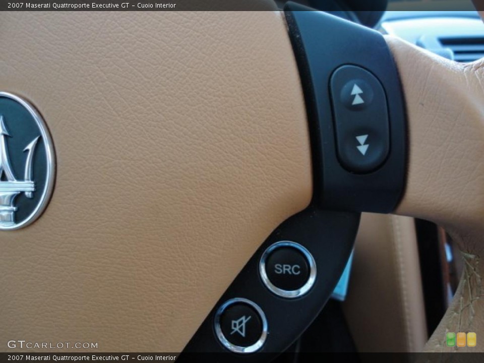Cuoio Interior Controls for the 2007 Maserati Quattroporte Executive GT #45170063