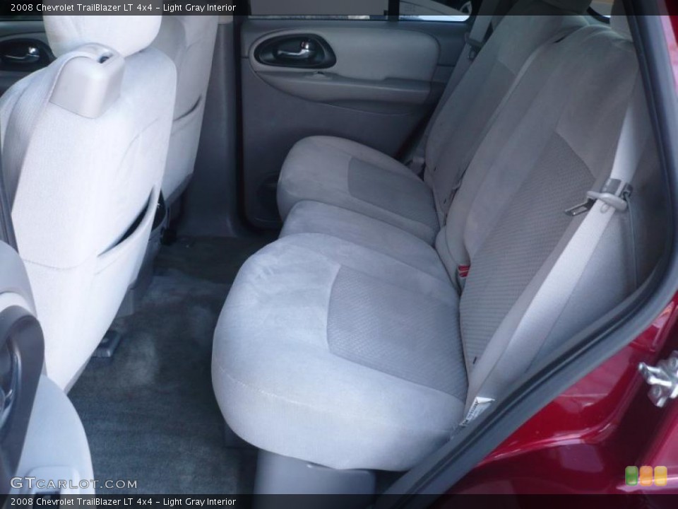 Light Gray Interior Photo for the 2008 Chevrolet TrailBlazer LT 4x4 #45178664