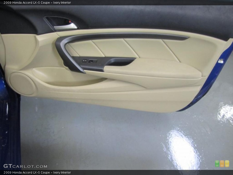 Ivory Interior Door Panel for the 2009 Honda Accord LX-S Coupe #45188451